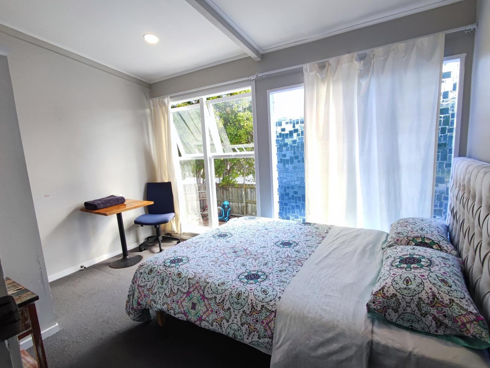 West Side Beautiful And Quiet Home Auckland Room photo